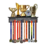 Ein Kleiderbügel mit einem Regal das Unmögliche existiert nicht