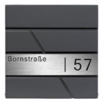 Briefkasten aus Edelstahl mit Hausnummer und Zeitungsfach